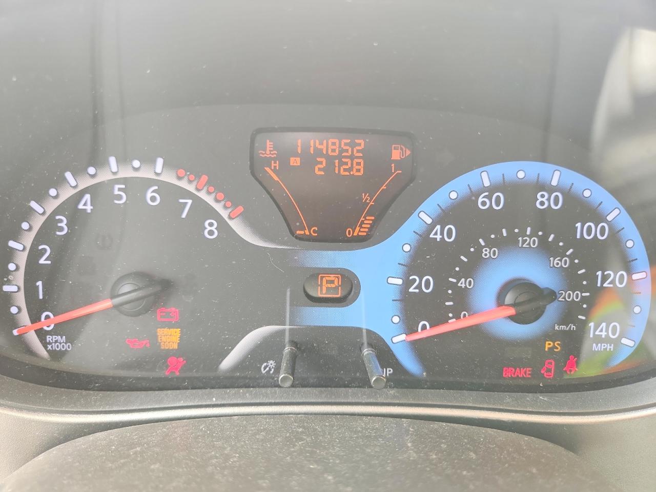 Nissan cube 1.8 S