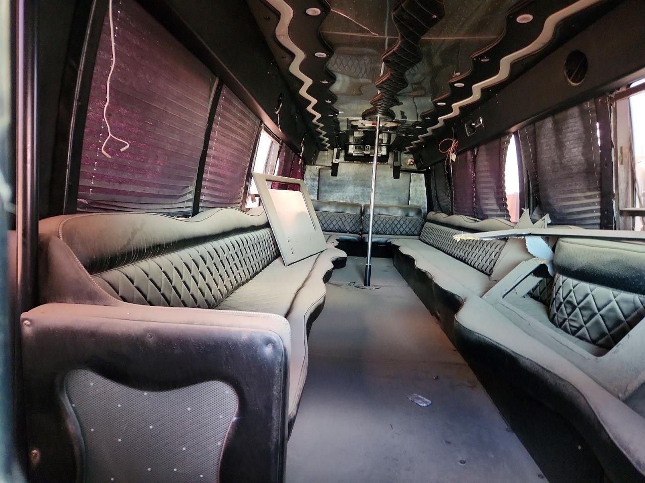 International 3000 3200