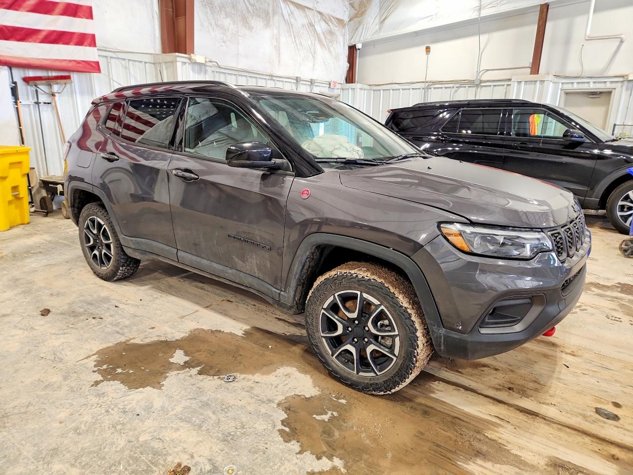 Jeep Compass Trailhawk
