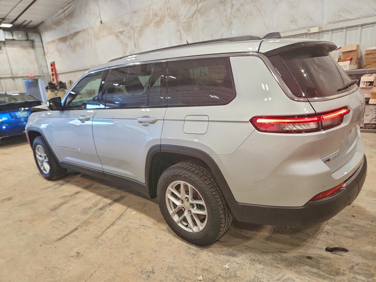 Jeep Cherokee L Laredo