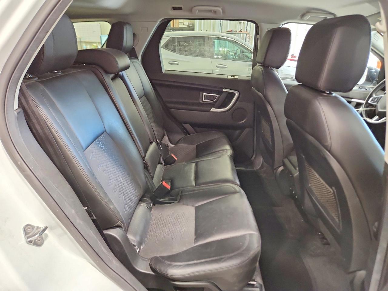 Land Rover Discovery Se