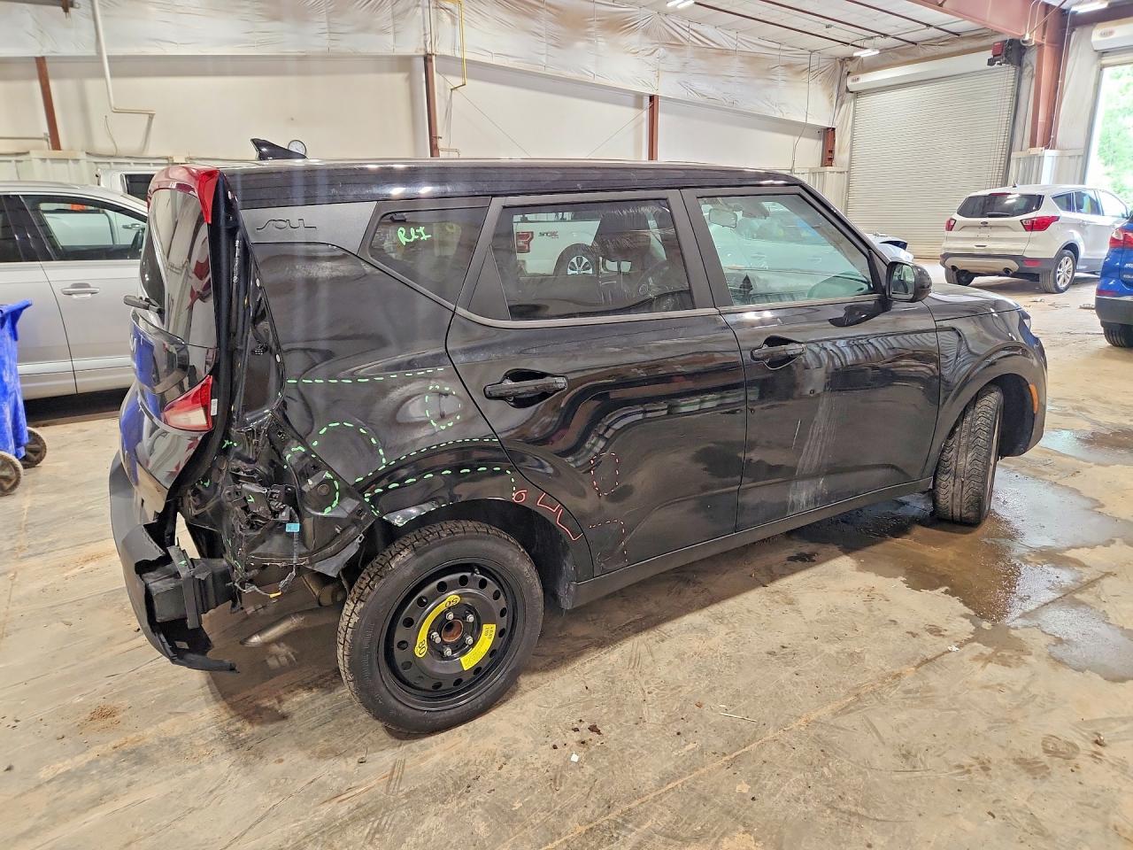 Kia Soul Lx