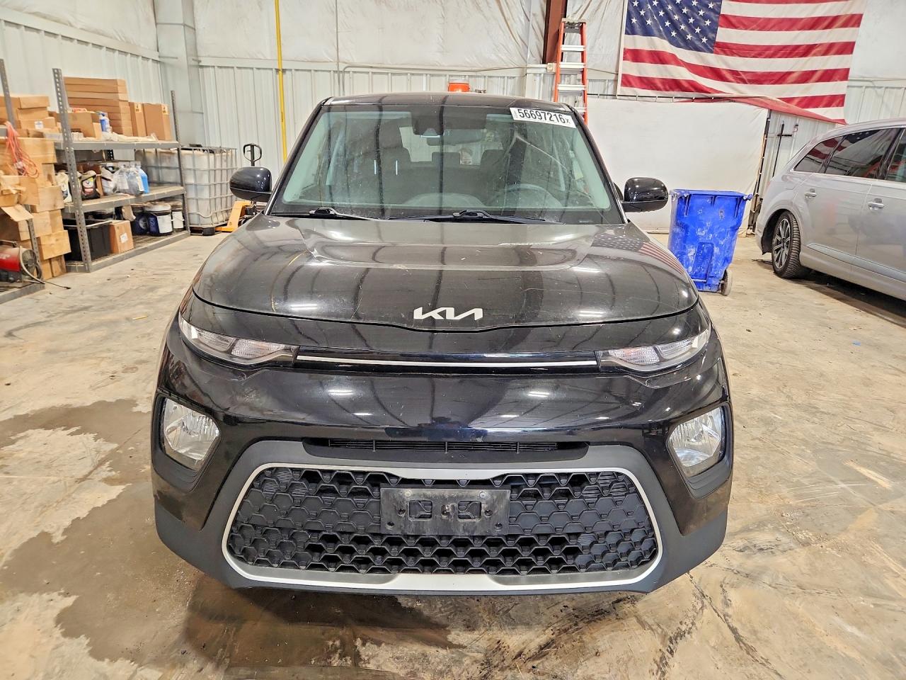 Kia Soul Lx