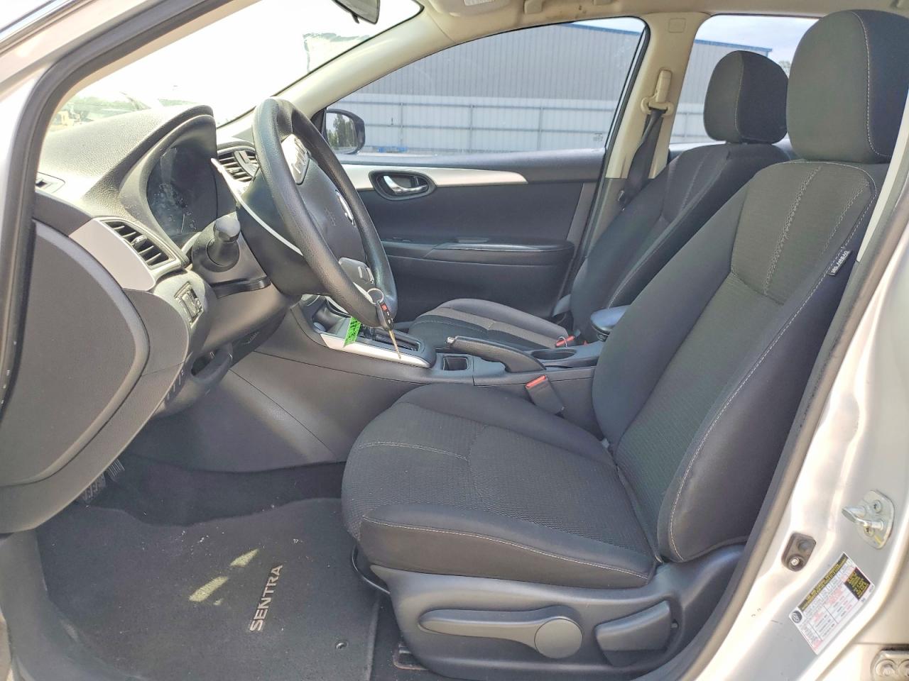 Nissan Sentra S