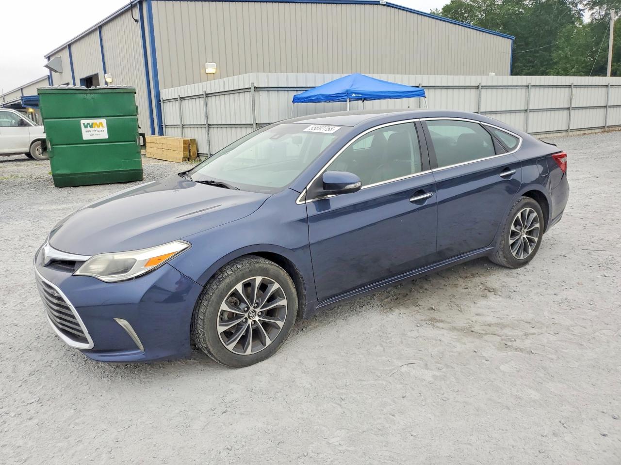 Salvage Toyota Avalon Image