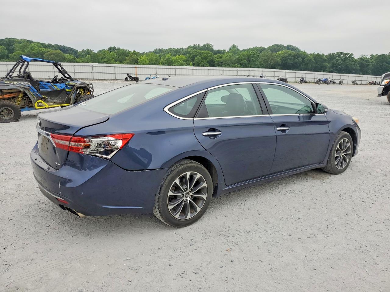Toyota Avalon Xle