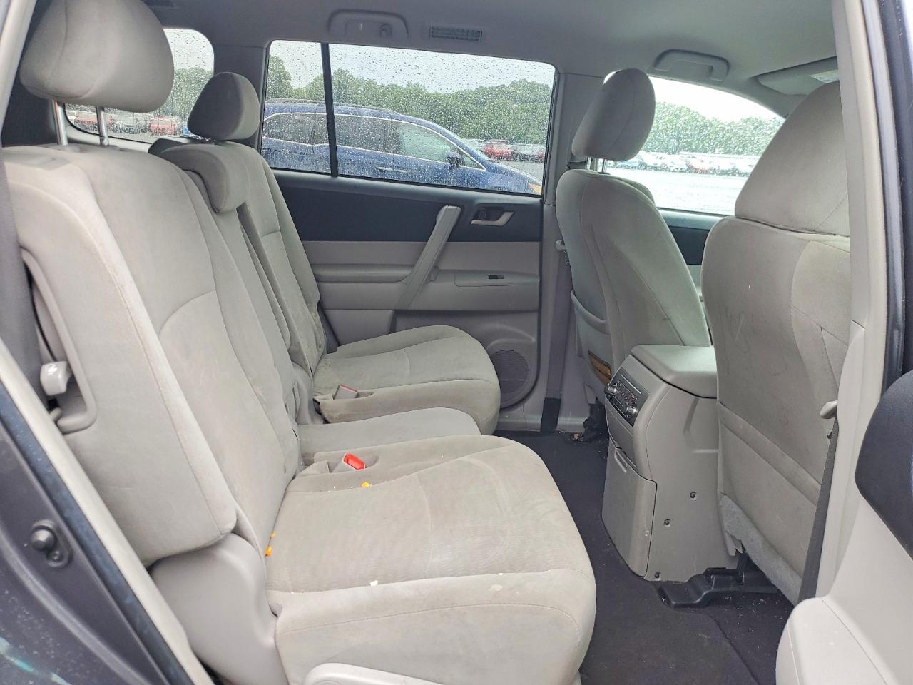 Toyota Highlander Base