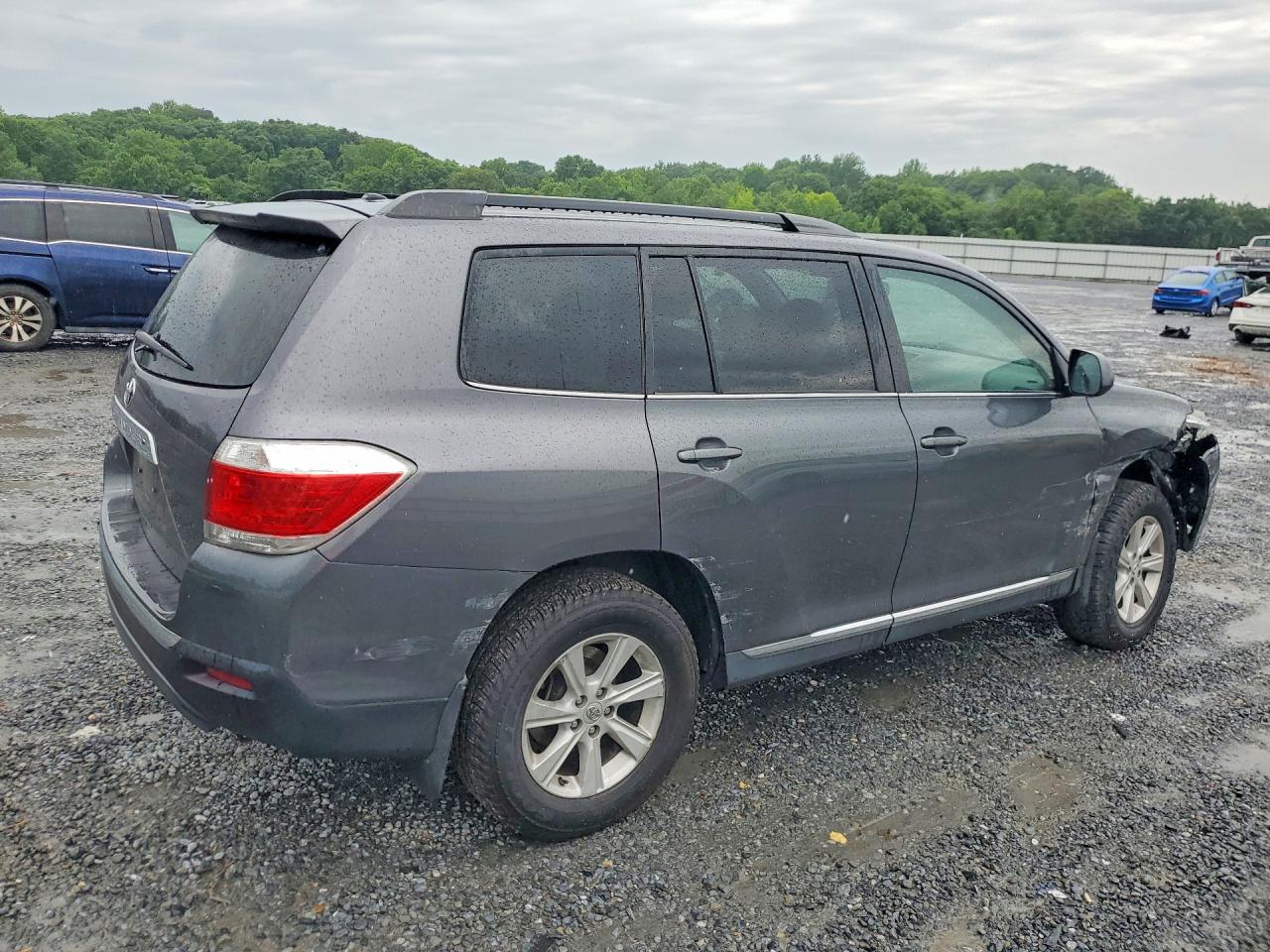 Toyota Highlander Base