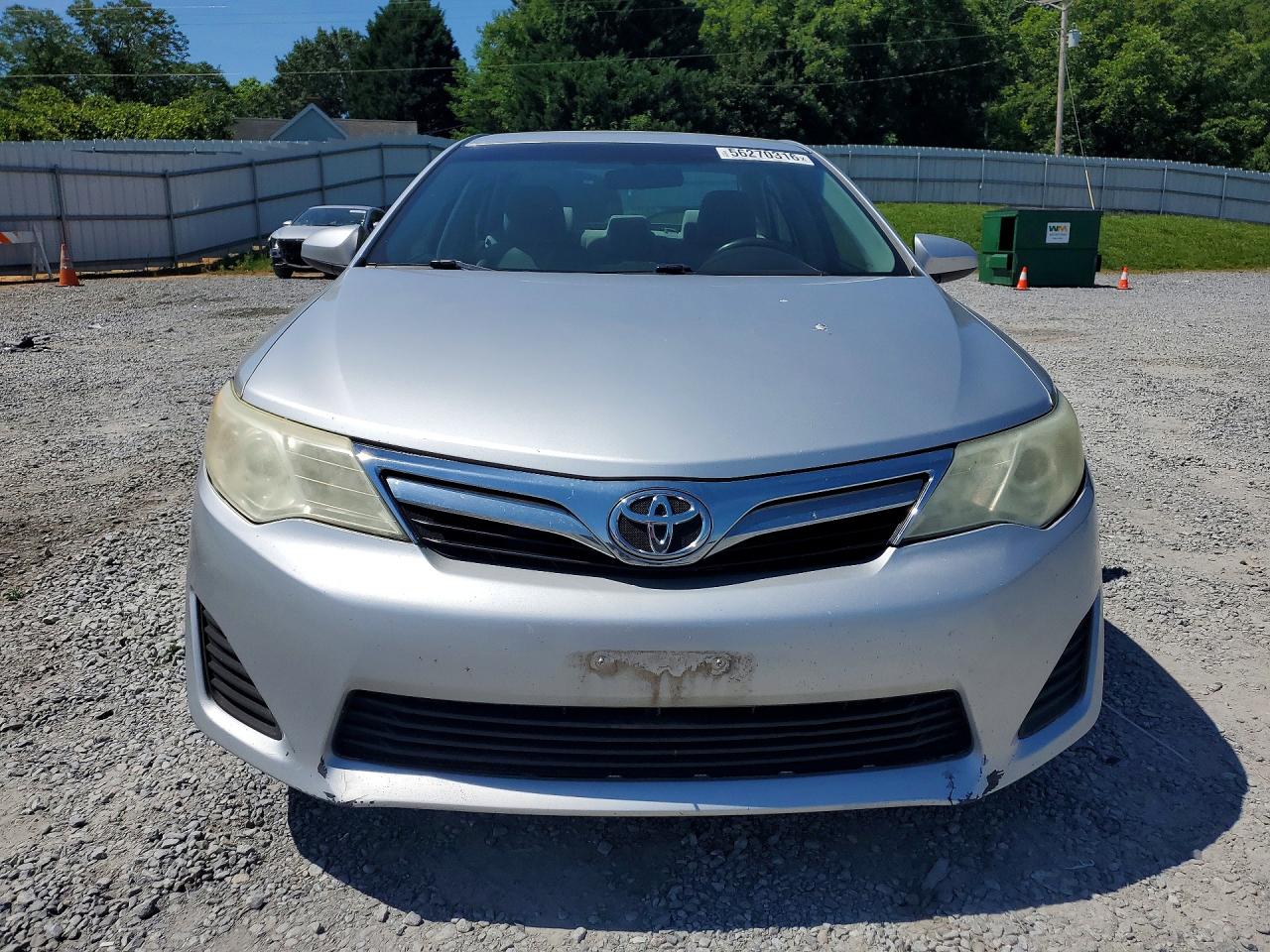 Toyota Camry Le