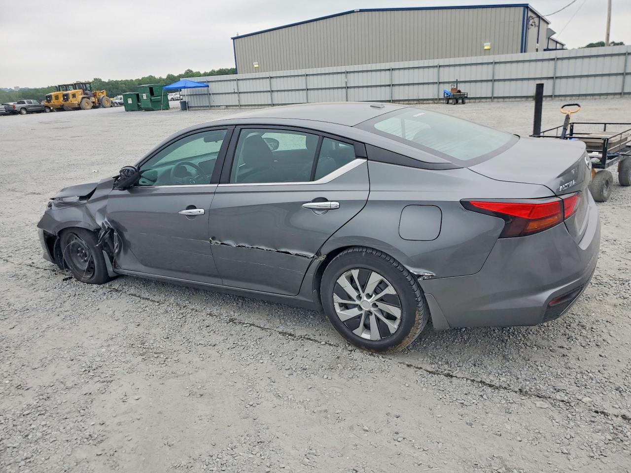 Nissan Altima S