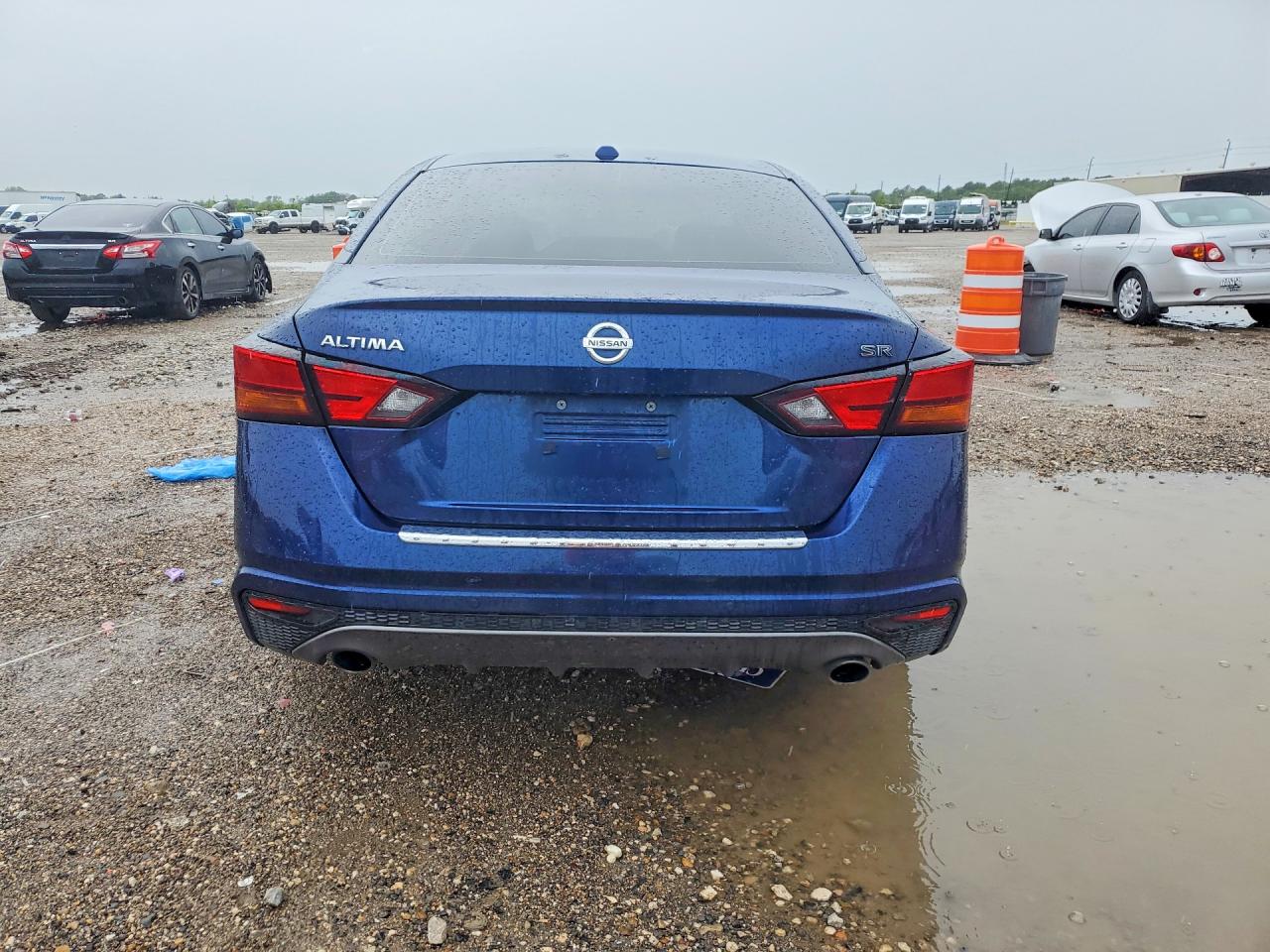 Nissan Altima Sr