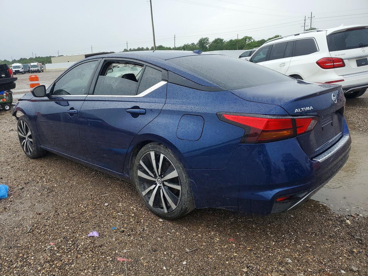 Nissan Altima Sr