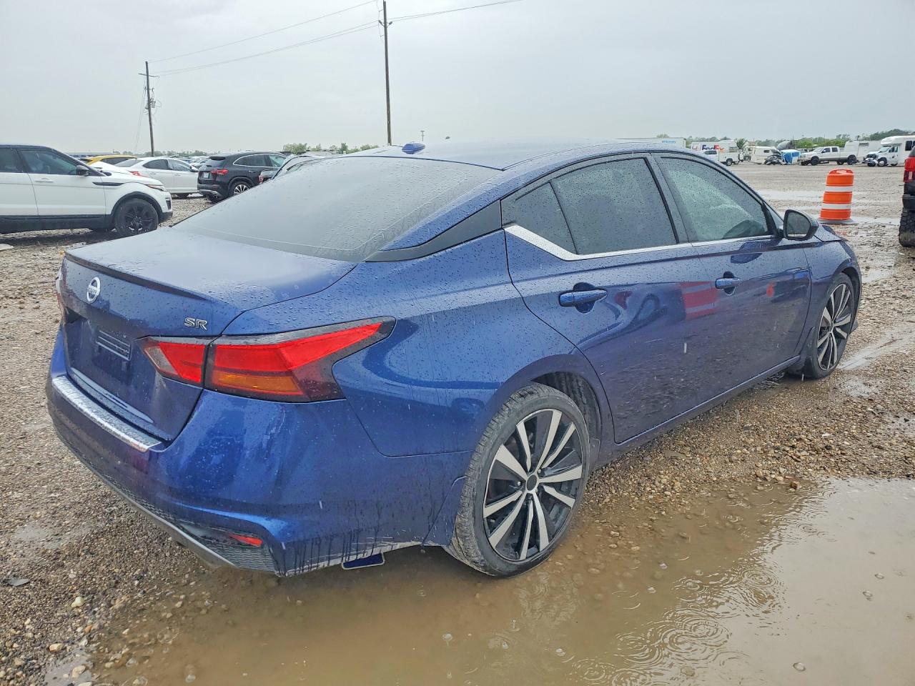 Nissan Altima Sr