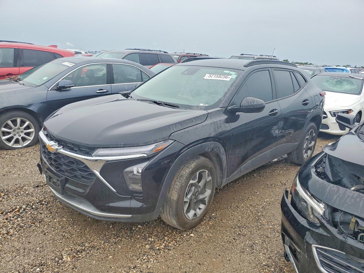 Salvage Chevrolet Trax Image