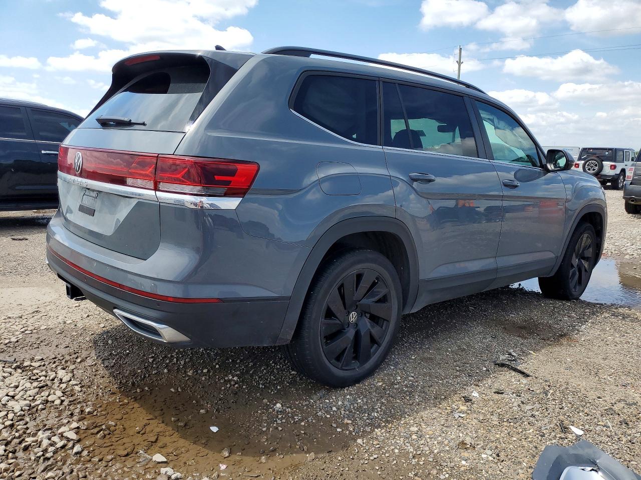 Volkswagen Atlas Se