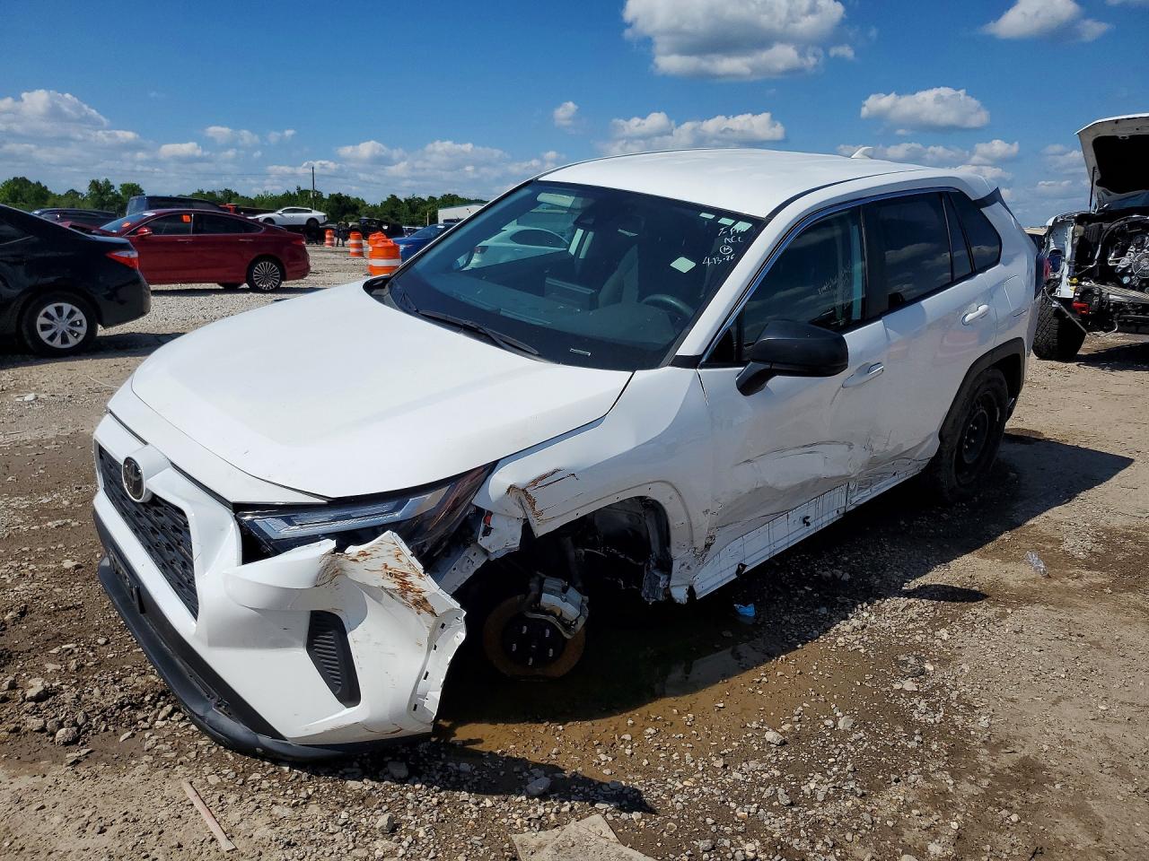 Salvage Toyota RAV4 Image