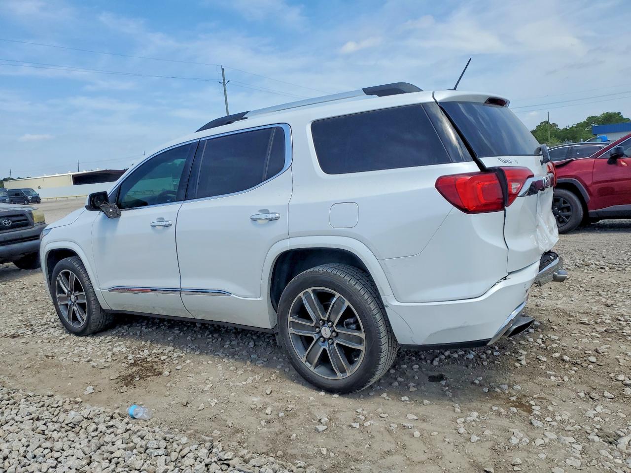 GMC Acadia Denali