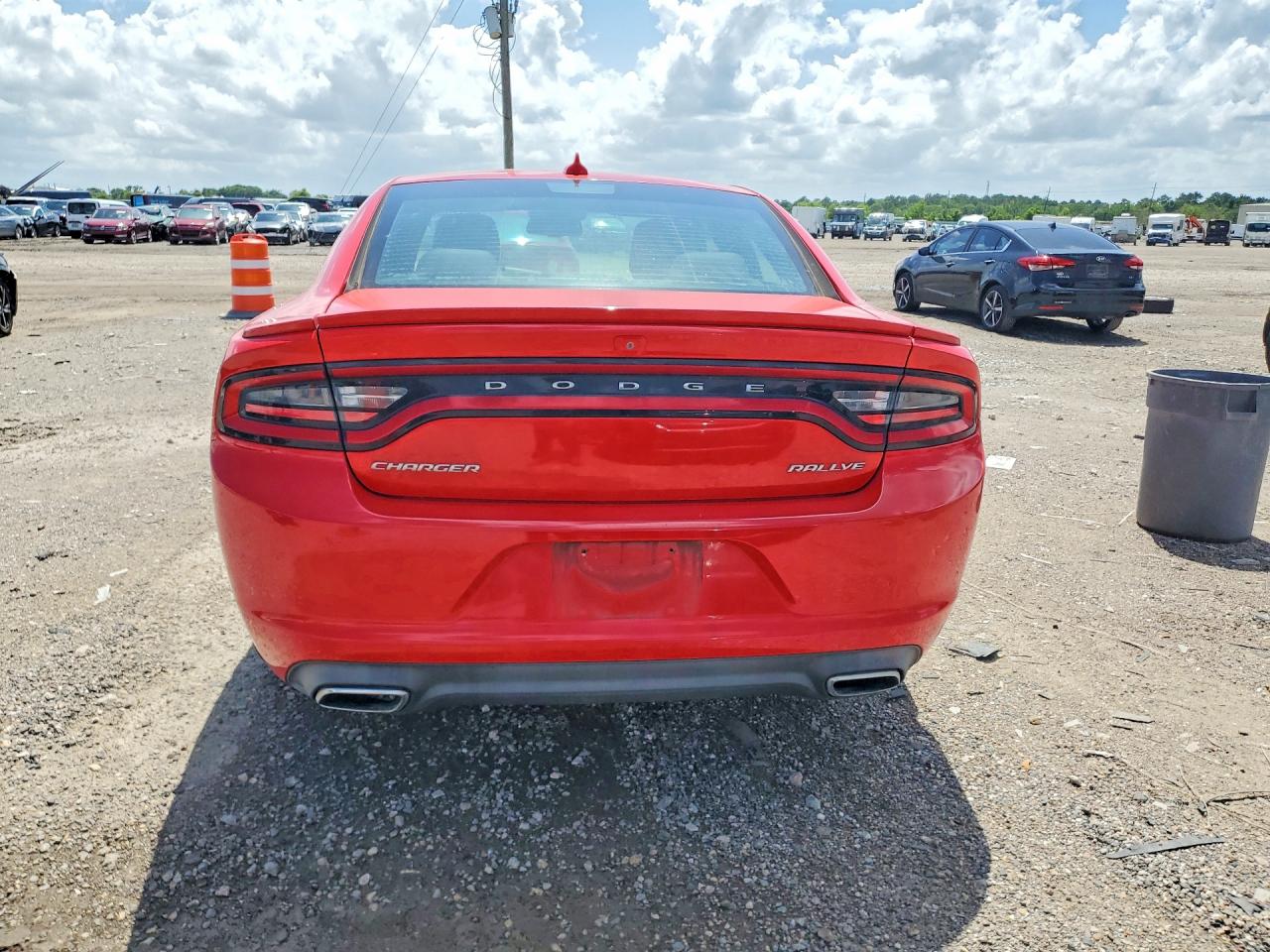 Dodge Charger Sxt