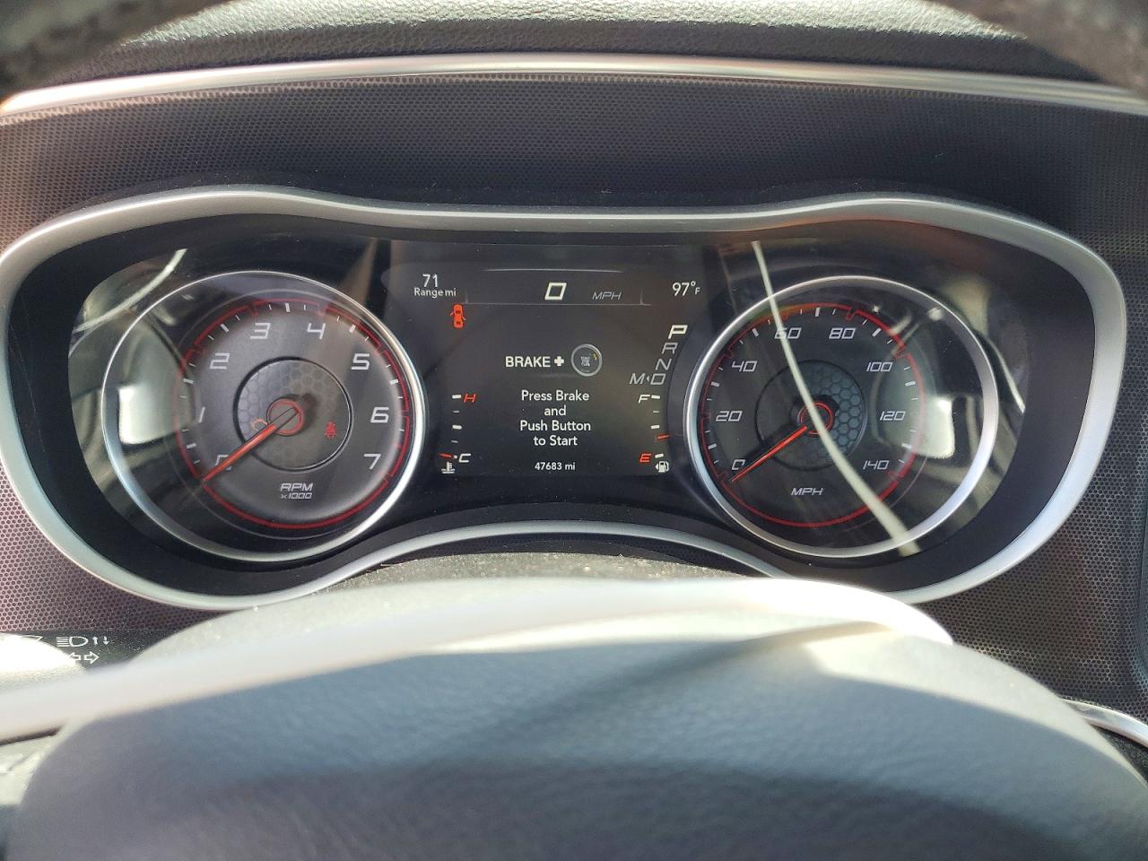 Dodge Charger Sxt
