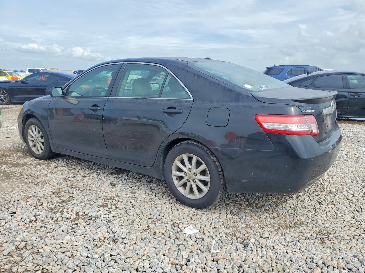Toyota Camry Xle