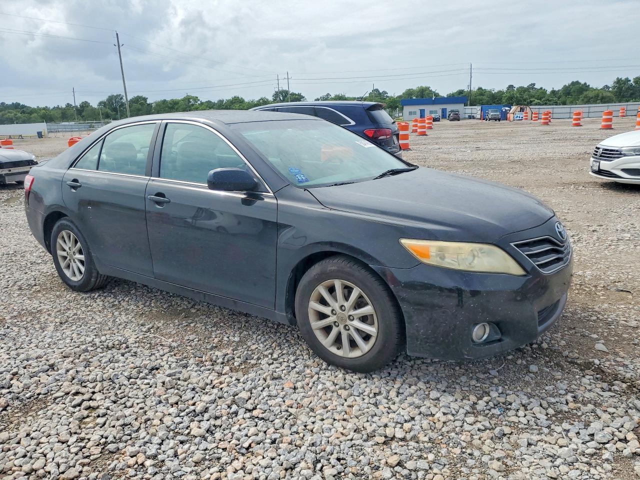 Toyota Camry Xle