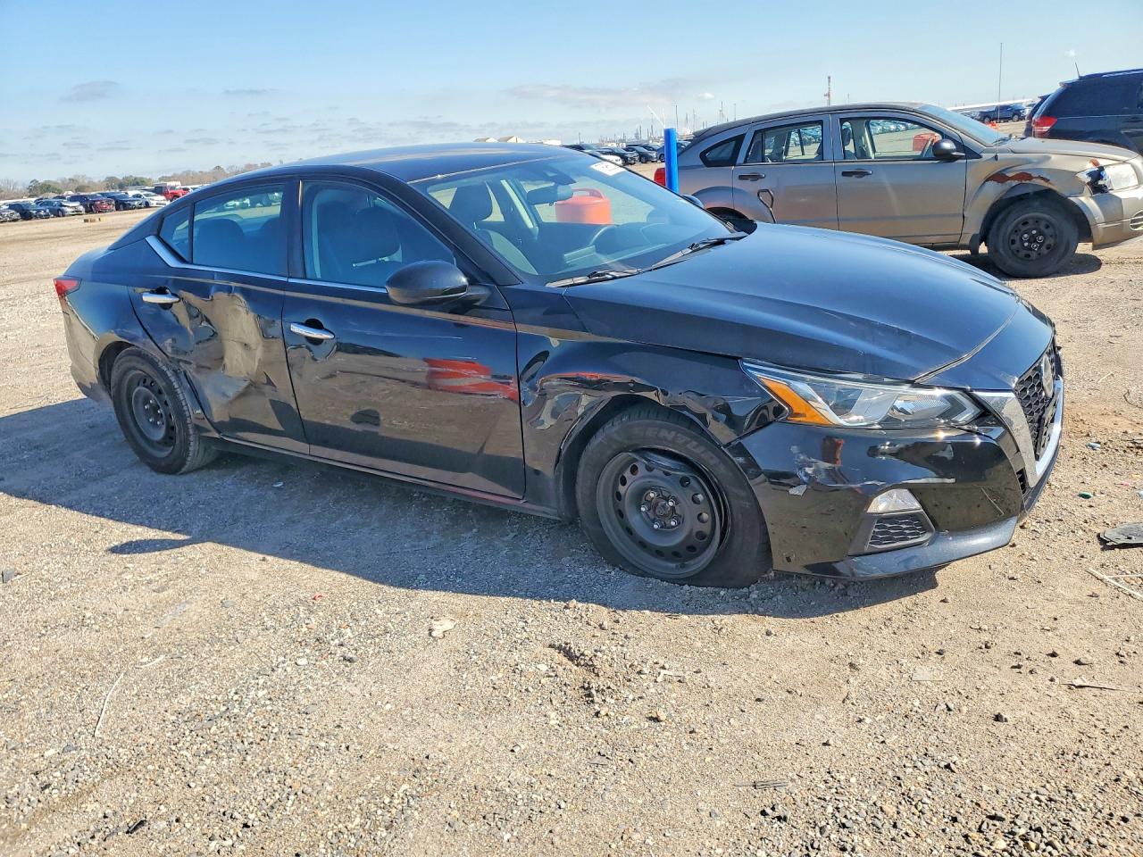 Nissan Altima S