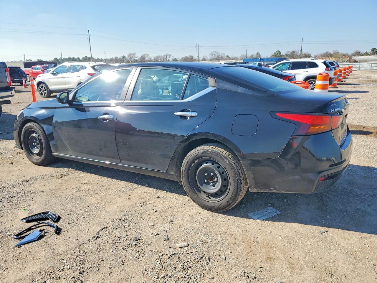 Nissan Altima S