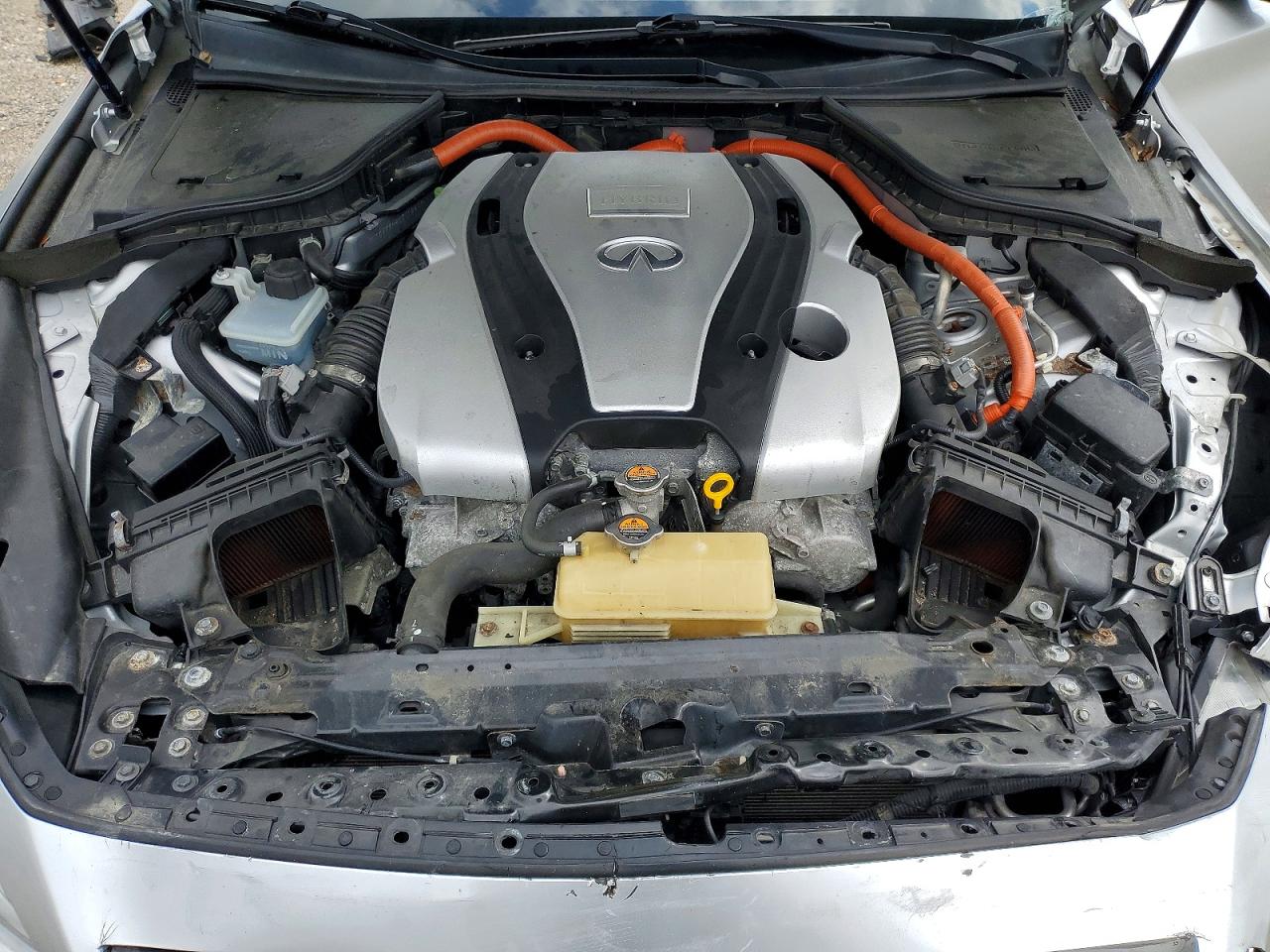 INFINITI Q50 Hybrid Premium