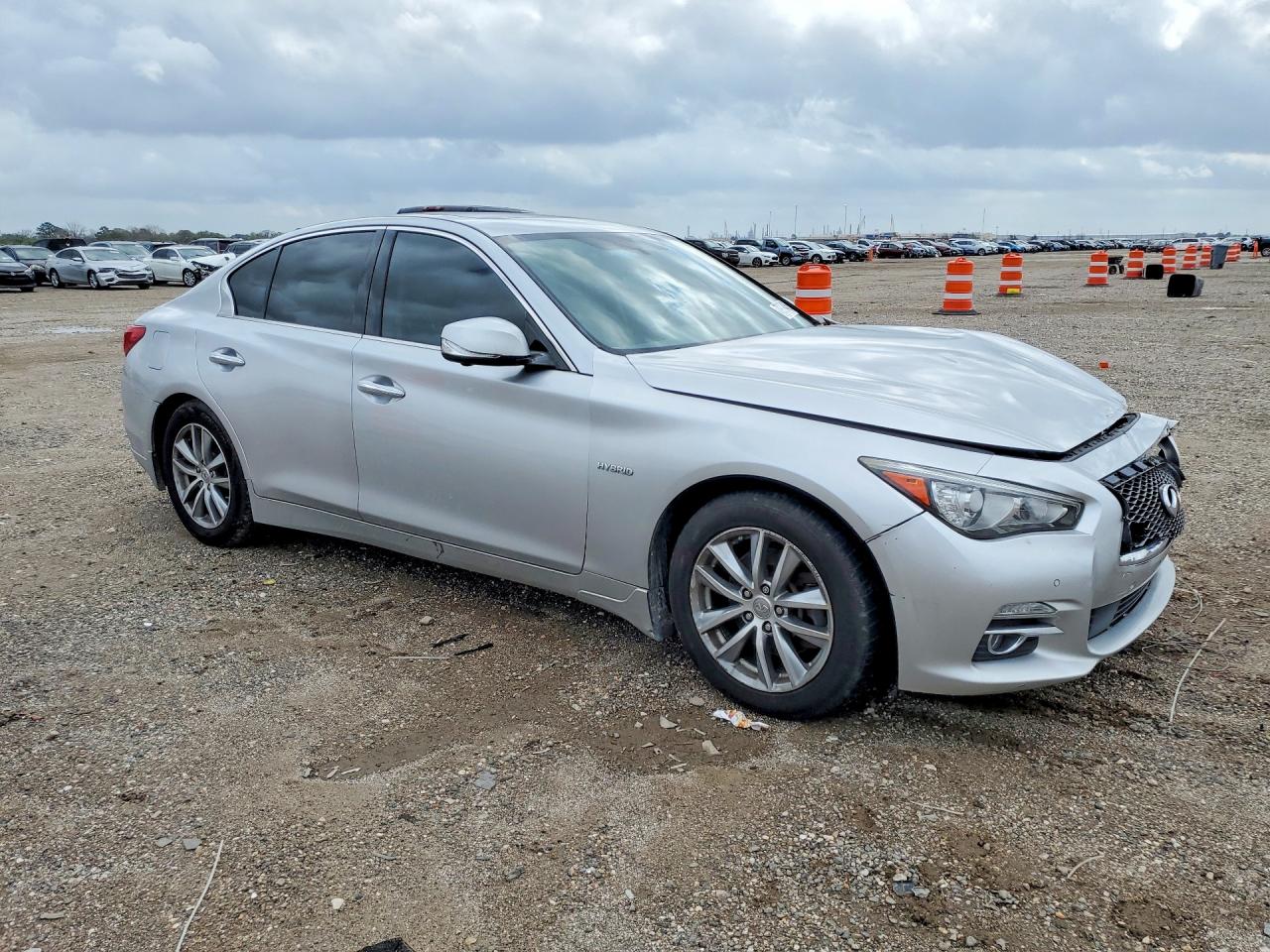 INFINITI Q50 Hybrid Premium