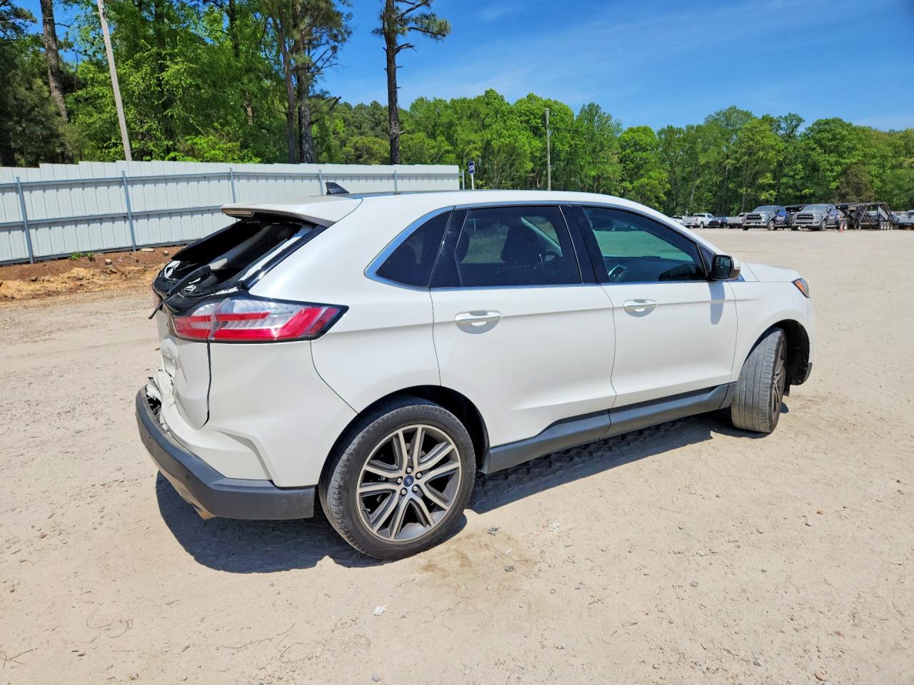 Ford Edge Titanium