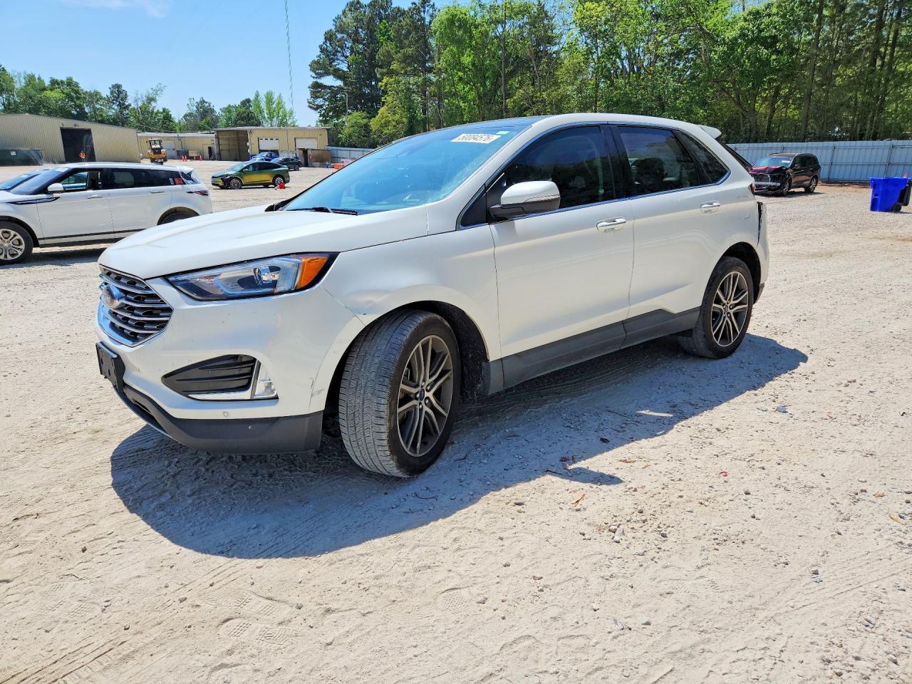 Salvage Ford Edge Image