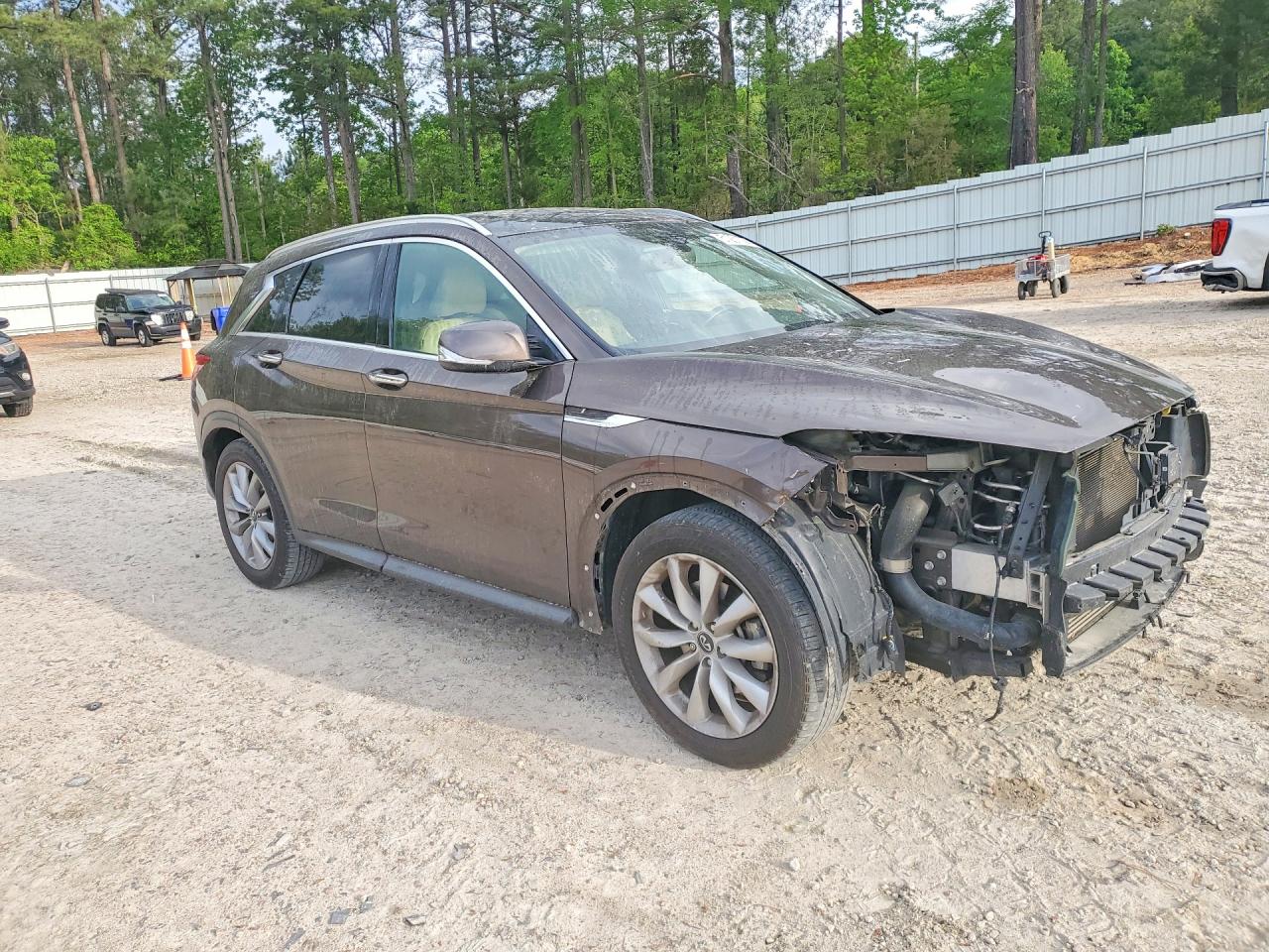 INFINITI Qx Luxe