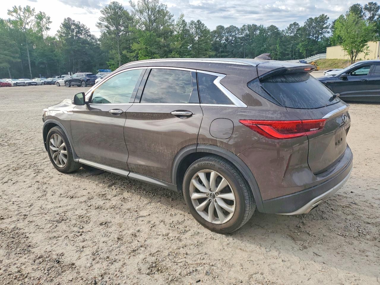 INFINITI Qx Luxe