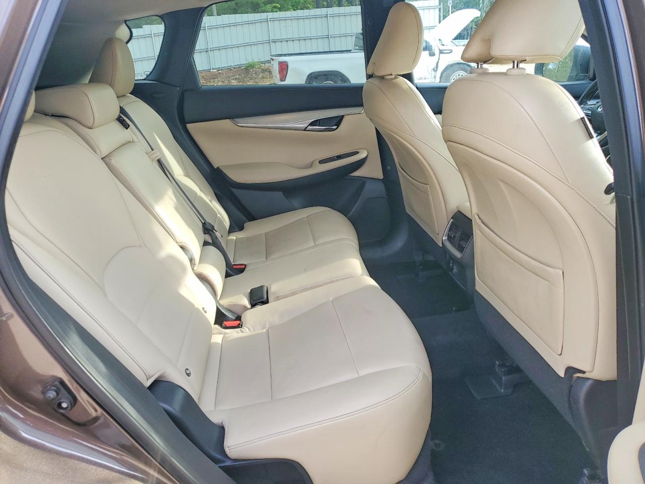 INFINITI Qx Luxe