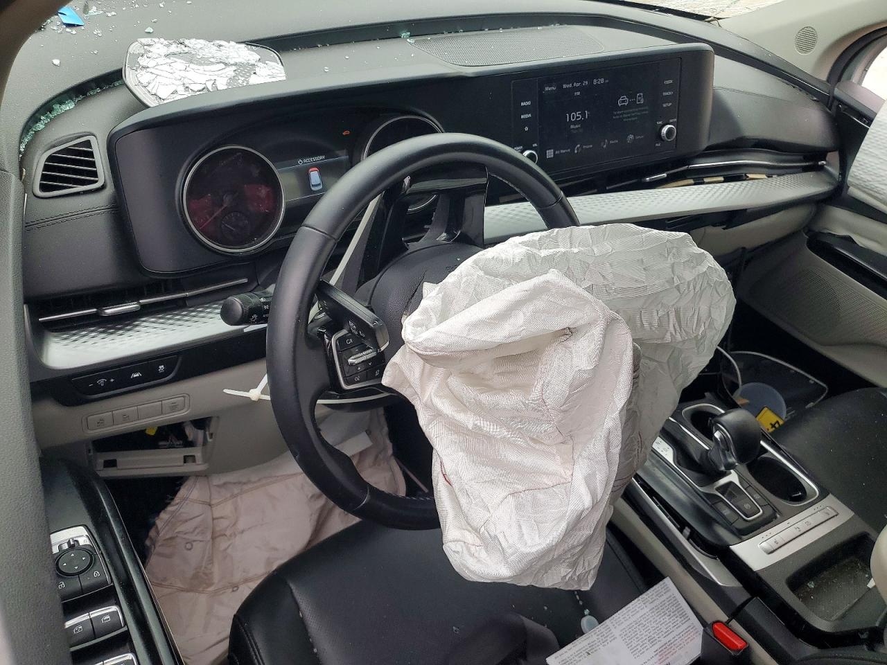 Kia Carnival Lx