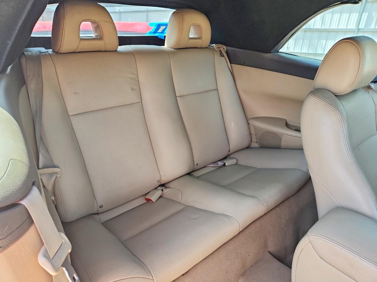 Toyota Camry Sle V6