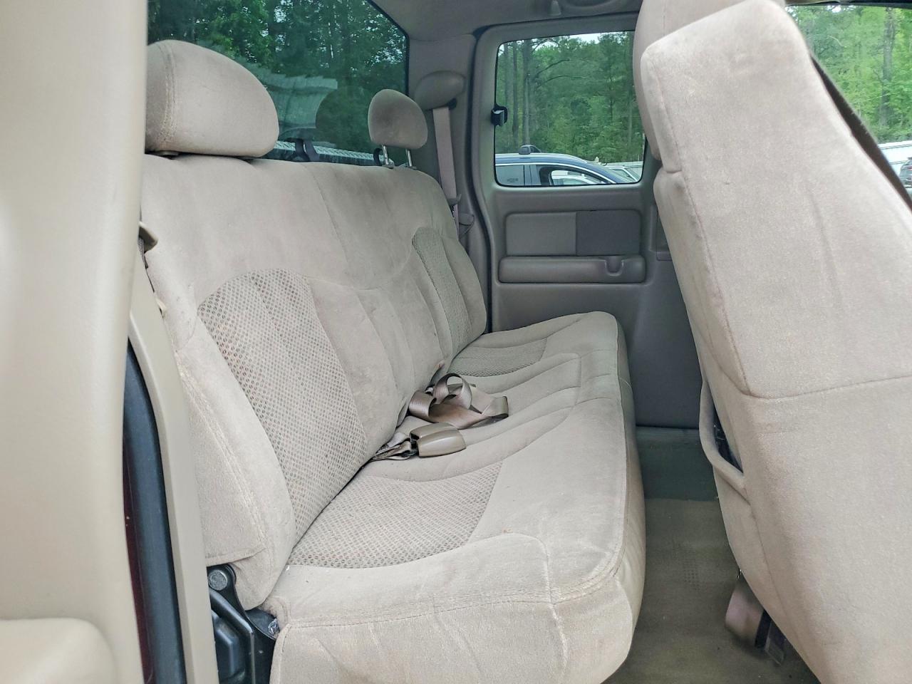 Chevrolet Silverado C1500