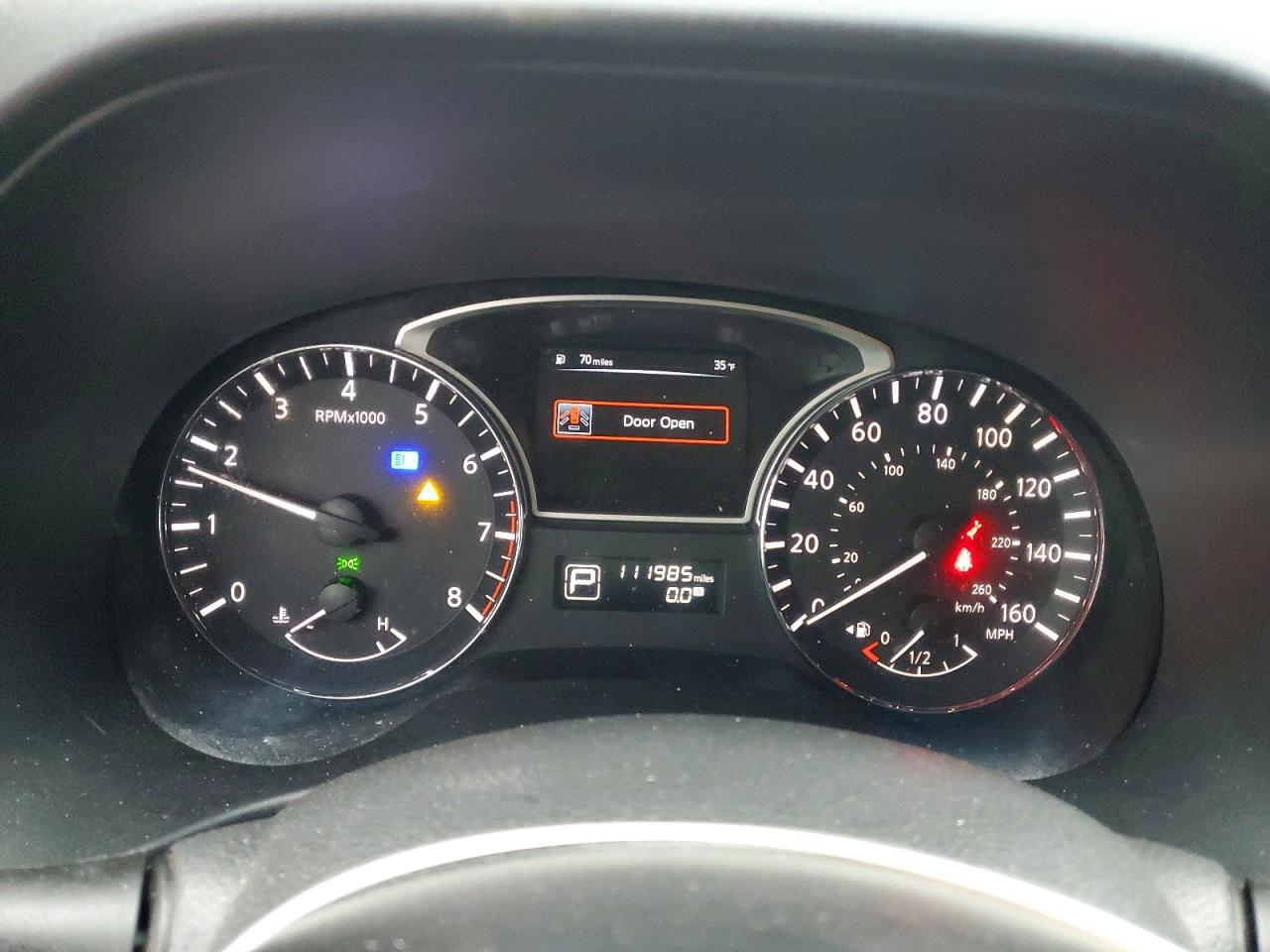 Nissan Pathfinder S