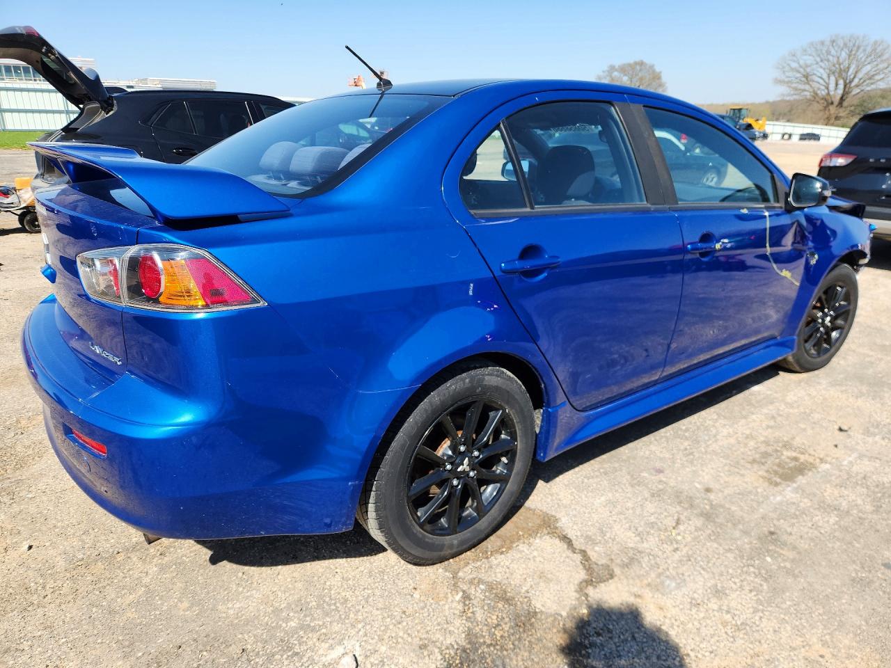Mitsubishi Lancer Es