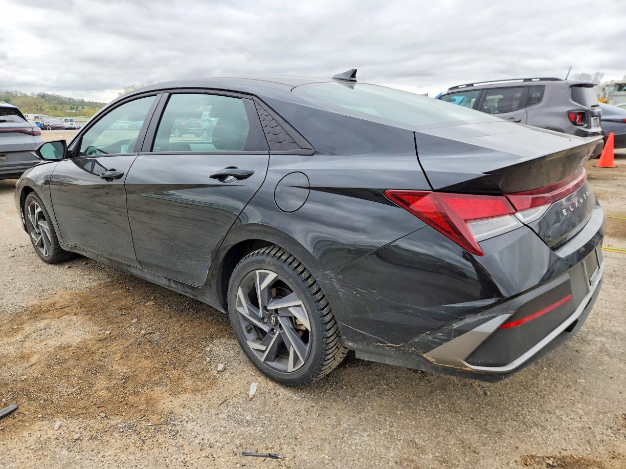 Hyundai ELANTRA Sel Sport