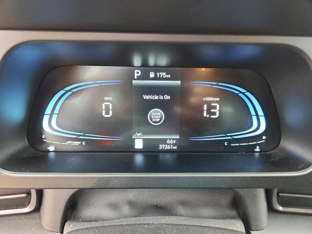 Hyundai ELANTRA Sel Sport