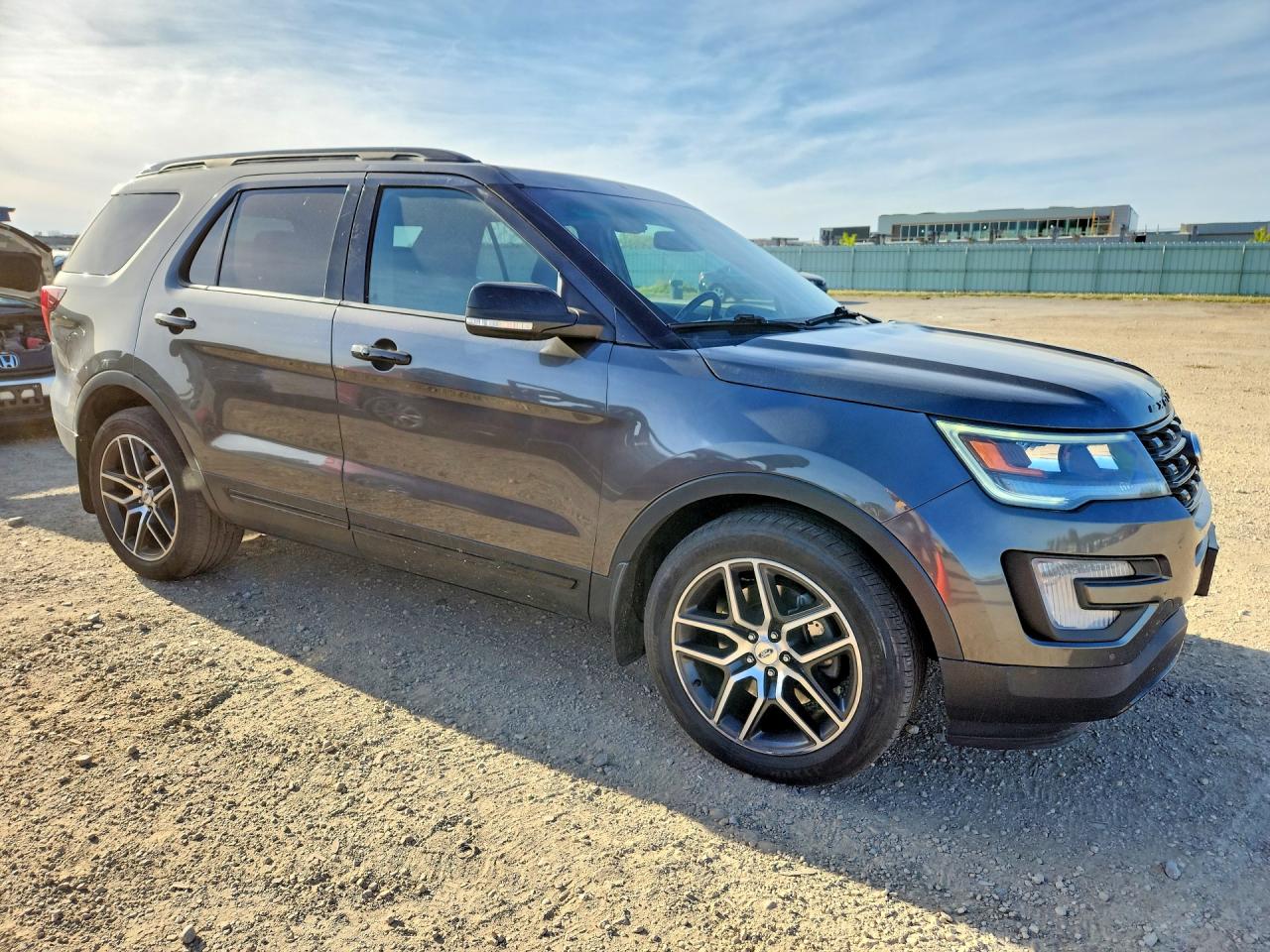 Ford Explorer Sport