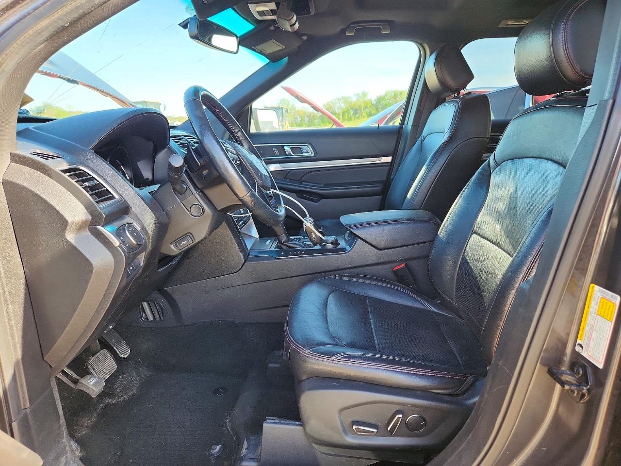 Ford Explorer Sport