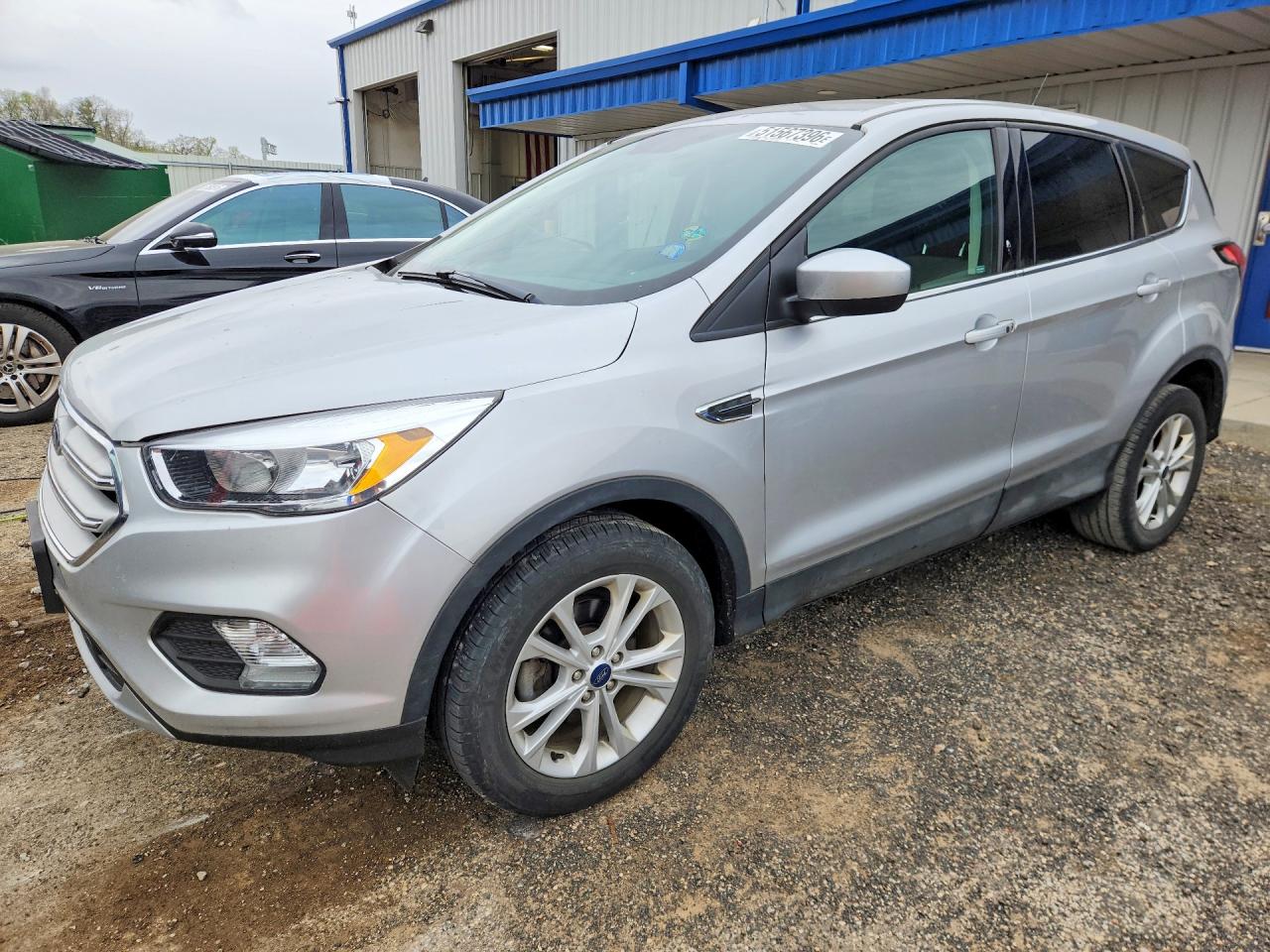 Salvage Ford Escape Image
