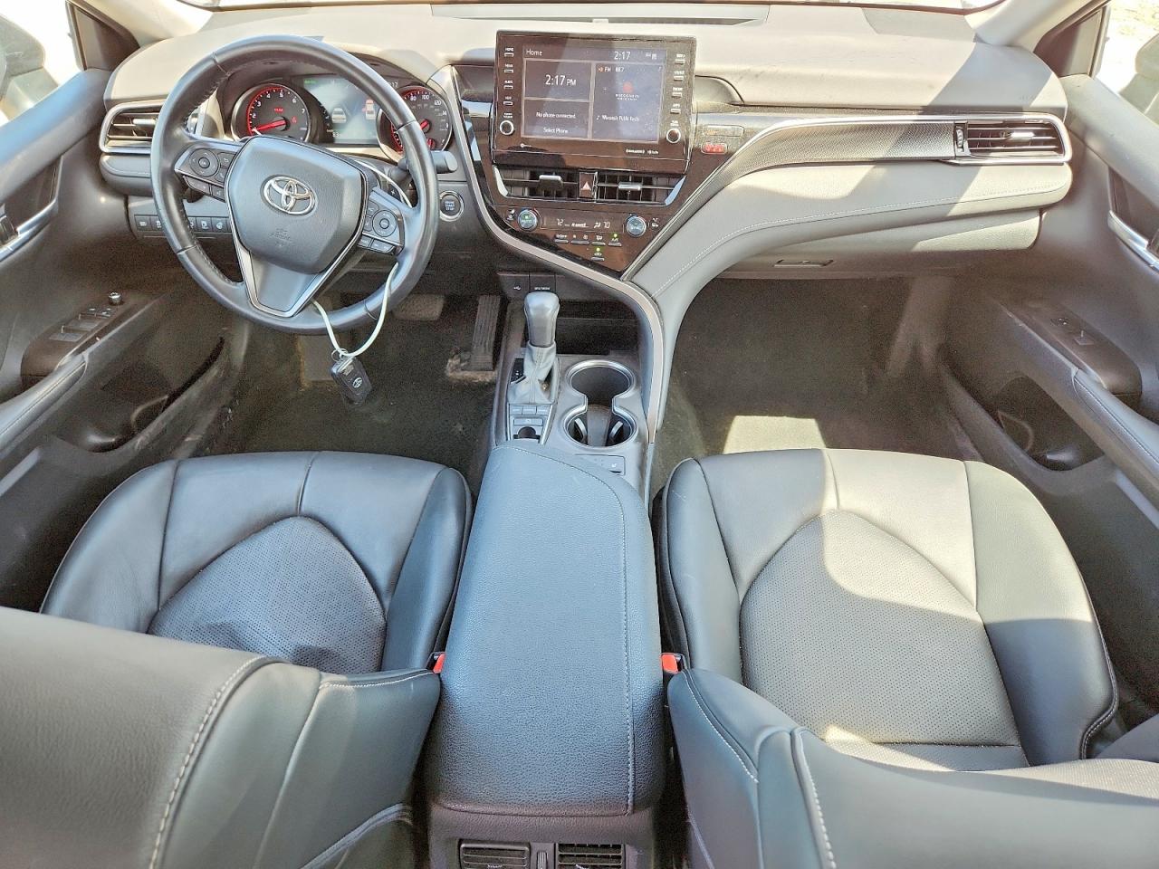 Toyota Camry Xse