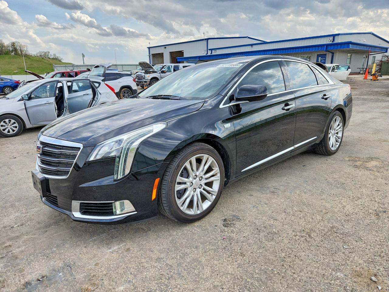 Salvage Cadillac XTS Image