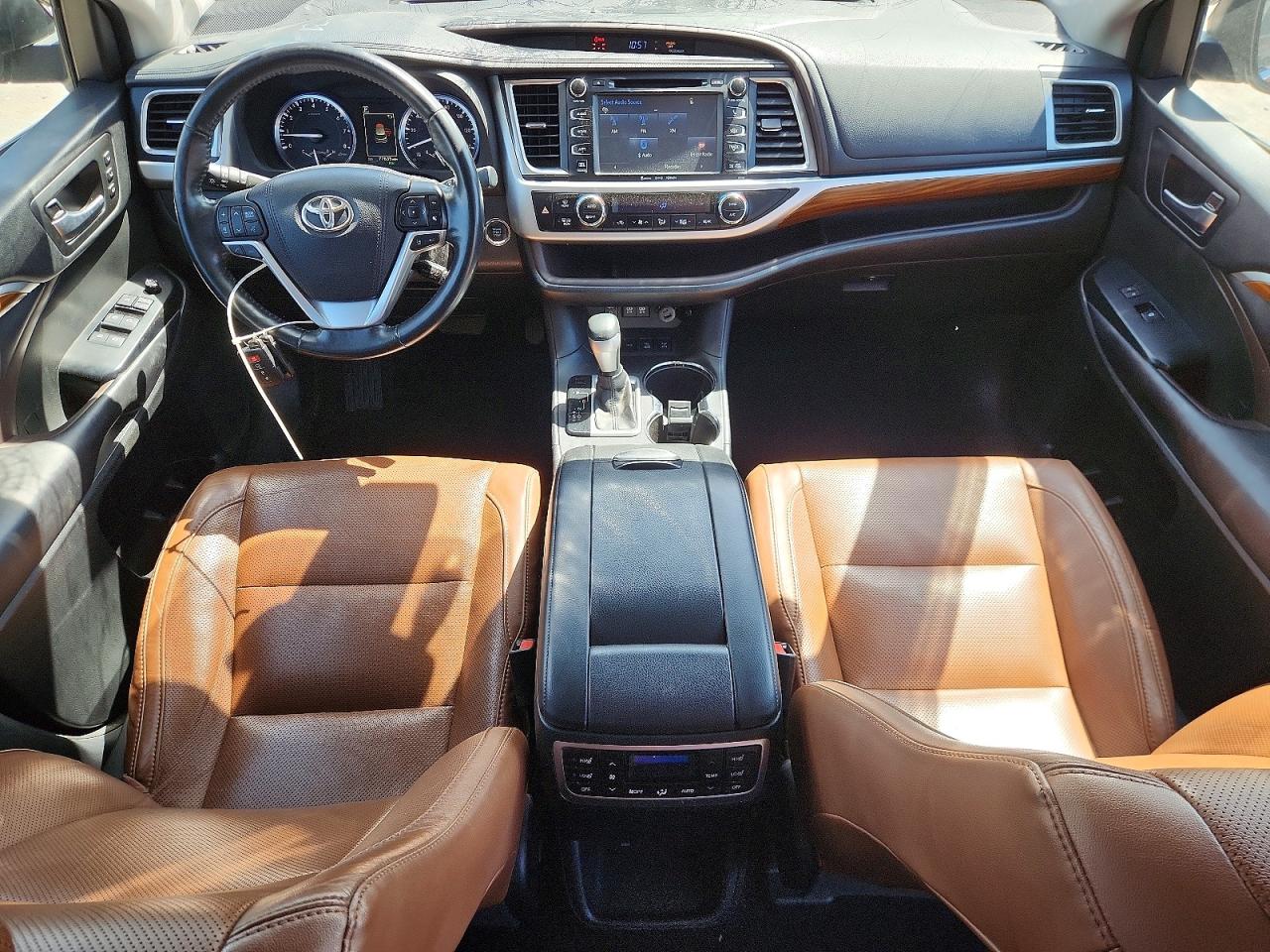 Toyota Highlander Limited Platinum