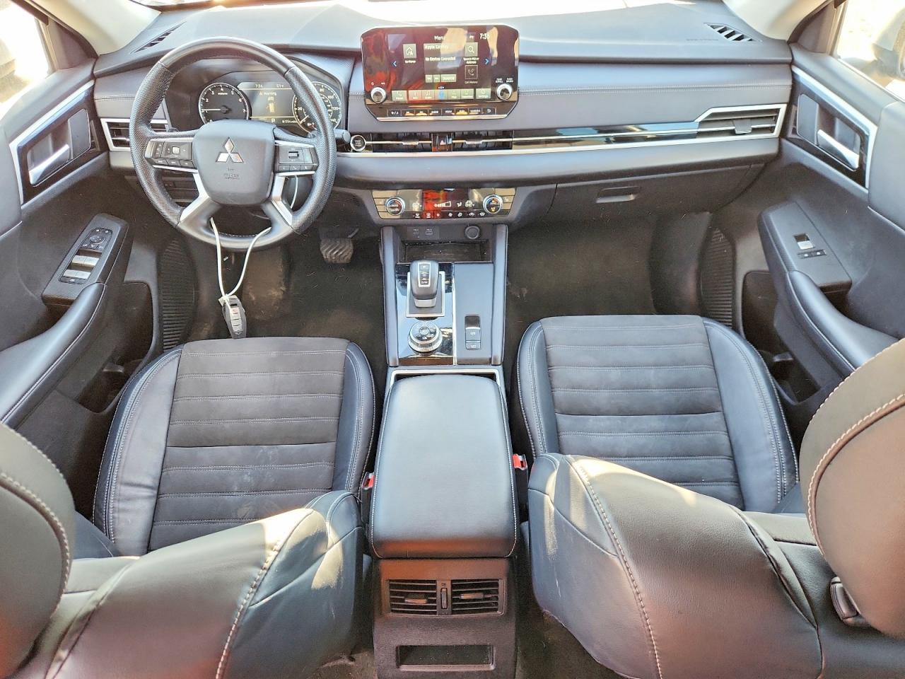 Mitsubishi Outlander Se