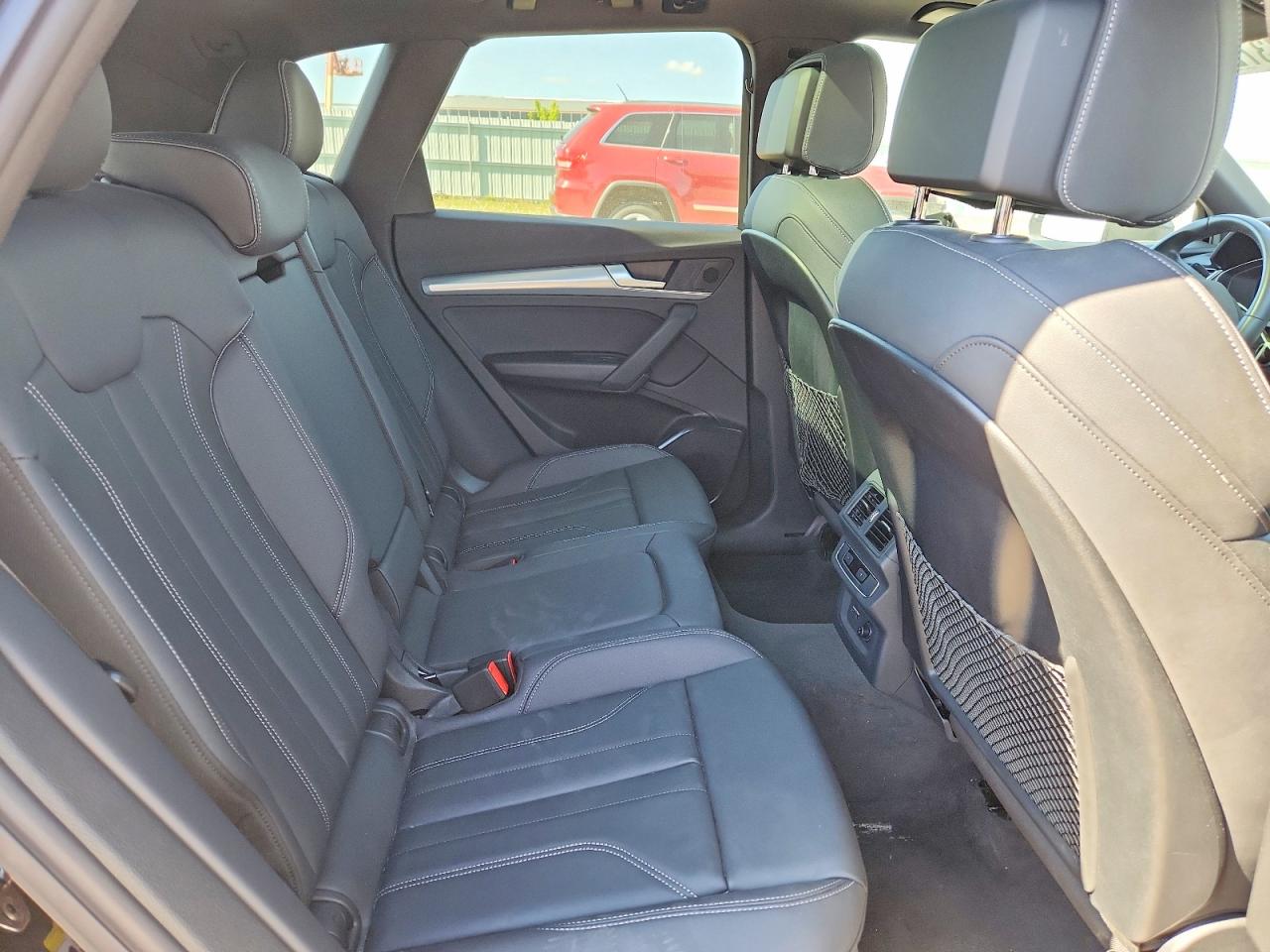 Audi Q5 Premium 45