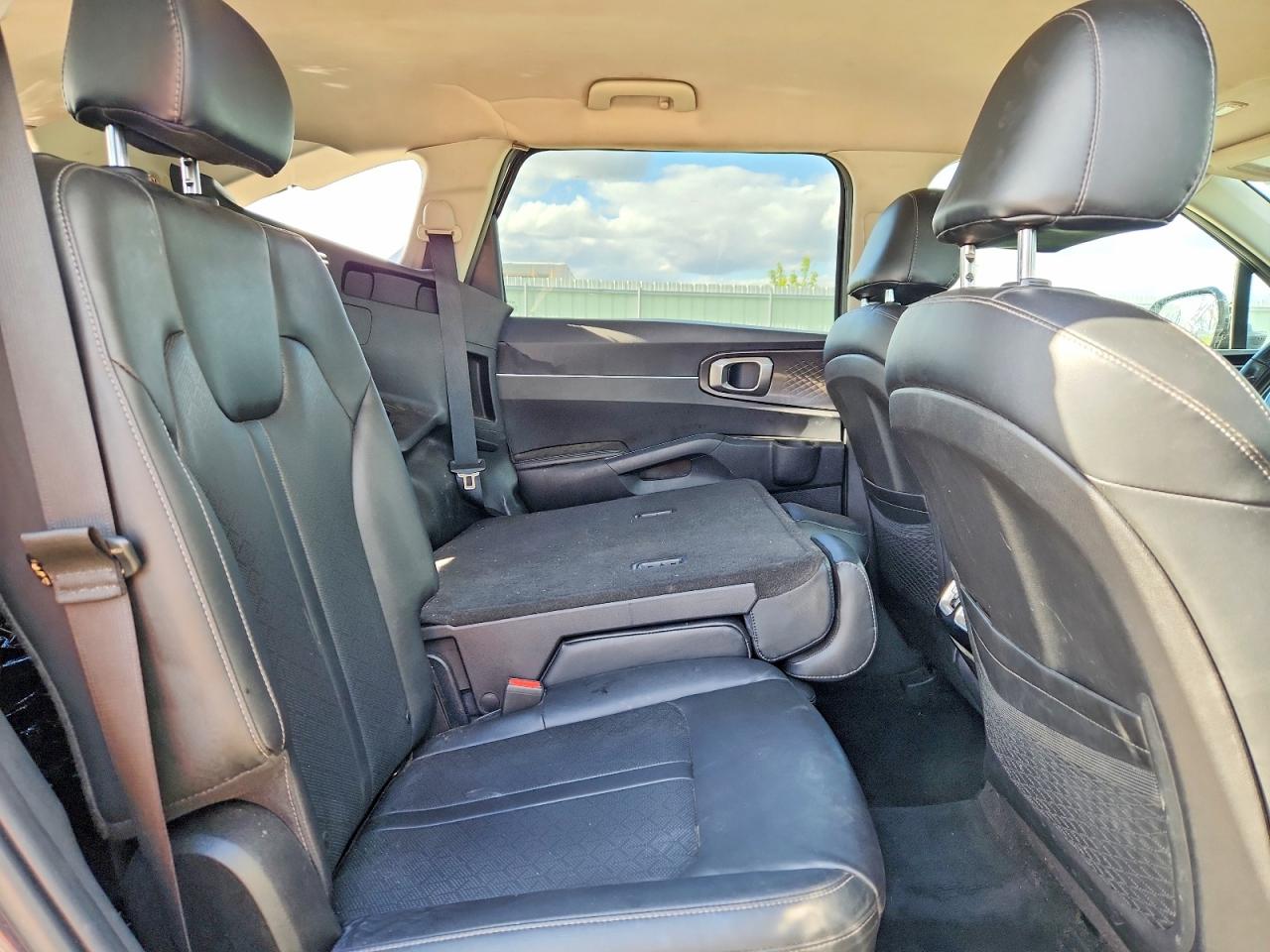 Kia Sorento S
